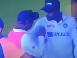 India vs England: Fight or friendly banter? Mohammed Siraj grabs Kuldeep Yadav by the neck - Watch video