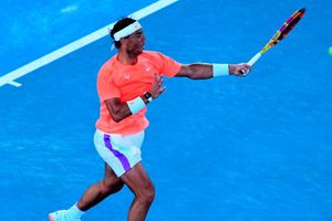 Australian Open: Nadal schools Mmoh in Melbourne masterclass