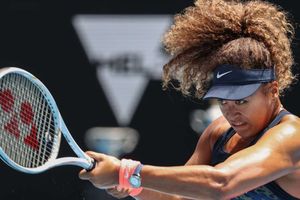 Australian Open: Osaka overpowers Hsieh en route to semis