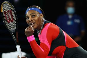 Australian Open: Serena Williams sinks Halep hopes, sets up Osaka blockbuster