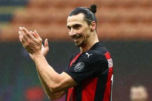 Milan 4-0 Crotone: Ibrahimovic goes past 500-goal mark as Rossoneri reclaim top spot