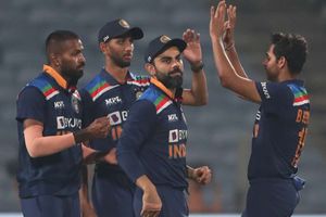 India vs England: Curran carries visitors close but hosts still secure ODI series