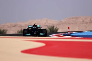 Bottas 'puzzled' by 'undriveable' W12 as Verstappen dominates Bahrain practice