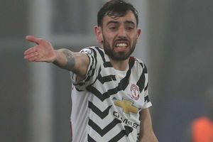 Manchester United playmaker Bruno Fernandes defends record against 'top six'