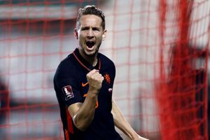 Gibraltar 0-7 Netherlands: No shock on the 'Rock' as Oranje crush hosts