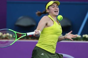 Ostapenko in a hurry in St Petersburg opener