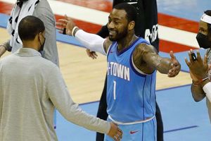 Rockets snap 20-game skid behind Wall's first triple-double in five years, Bucks stay hot without Giannis