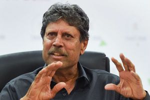 Kapil Dev receives first dose of COVID-19 vaccine