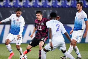 Navas' Costa Rica beaten as Lozano snatches friendly win for Mexico