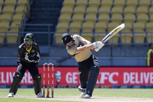 New Zealand vs Australia, 5th T20I: Visitors suffer series defeat as Guptill stars for hosts in decisive win