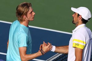 Denis Shapovalov serves up a treat in Dubai
