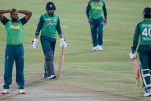 South Africa vs Pakistan, 1st ODI: Mixed fortunes for Babar and Bavuma as Pakistan win thriller