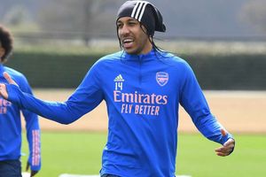 Arteta hoping 'unstoppable' Aubameyang returns for Arsenal during pivotal run-in
