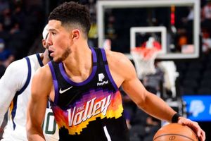 Booker's Suns sizzle in OT win over NBA-leading Jazz, Durant sparkles on return
