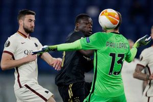 Roma 1-1 Ajax (3-2 agg): Serie A side scrape through to set up Man Utd semi