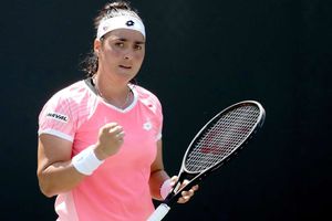 Top seed Jabeur advances to Charleston quarters, Osorio Serrano stays hot