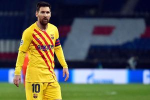 Rumour Has It: PSG prepare 'unbeatable' Messi bid, Liverpool eye Sancho