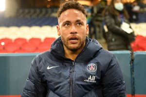 Rumour Has It: Neymar nearing PSG renewal, Haaland's future up in the air