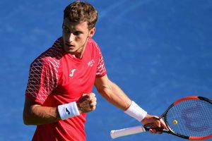 Top seed Carreno Busta masters Vilella Martinez in Marbella