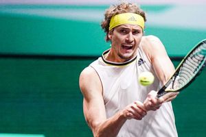 Zverev getting back on track in Bavaria after elbow injury