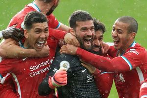 Premier League data dive: Alisson the hero as Liverpool take Champions League box seat