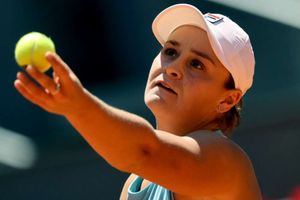 Barty makes it sweet 16 as she avenges Badosa defeat