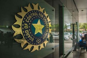 Surinder Amarnath applies for junior selector's post