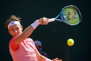 Ruthless Ruud overcomes Shapovalov in Geneva for second career title
