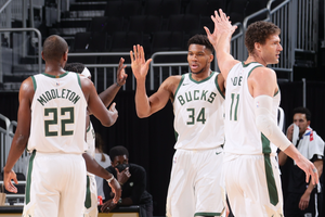 NBA Wrap: Giannis leads Bucks into playoffs with Nets win, Curry breaks more records