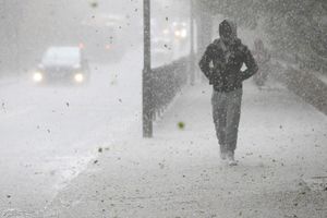 Severe weather kills 21 cross-country runners in China
