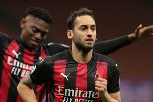 Milan 2-0 Benevento: Calhanoglu and Hernandez lift Rossoneri back up to second