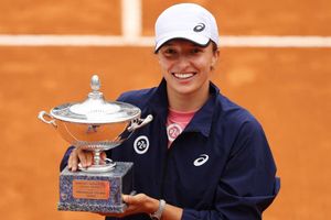 Swiatek thrashes Pliskova in Rome final to secure top-10 spot