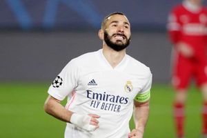 Benzema back for France but Martial misses out on Euro 2020 squad