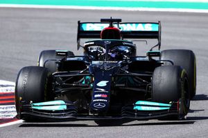 Hamilton cruises home in the Algarve to stretch championship lead