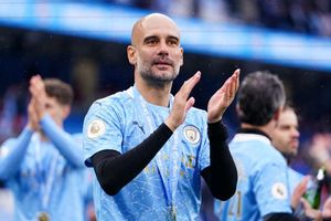 Pep Guardiola wins LMA Manager of the Year award