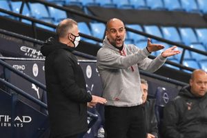 Guardiola fumes at officials as Manchester City pay penalty against Chelsea