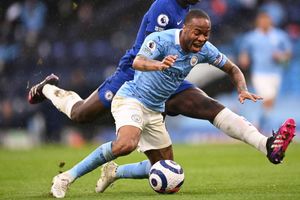 Sterling won't watch Manchester United after Chelsea punish profligate City
