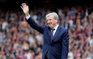 Hodgson to step down as Crystal Palace manager amid Lampard speculation
