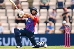 Magic Malan leads England to whitewash against Sri Lanka