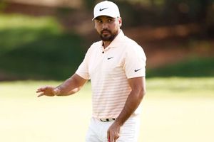 Jason Day goes low to claim Travelers Championship lead, Johnson, Mickelson avoid cut