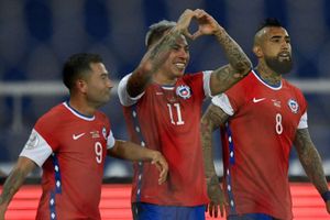 Copa America: Argentina 1-1 Chile: Vargas salvages a point after Messi magic