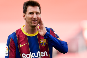 Rumour Has It: Messi agrees to sign new two-year Barcelona deal