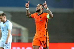 Netherlands 2-2 Scotland: Depay at the double to deny depleted Scots in Faro