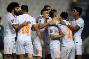 India 2-0 Bangladesh: Sunil Chhetri brace hands Blue Tigers victory; Chhetri surpasses Lionel Messi's record