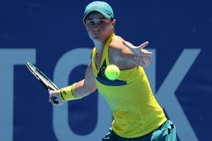 Tokyo Olympics: Disappointed Barty to 'keep fighting for that gold medal' as Osaka progresses