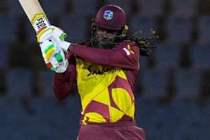 Gayle finds form as West Indies seal T20I series win over Australia