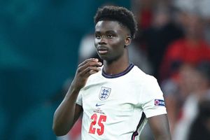 Saka vows negativity will not break him as England ace demands action over online racism