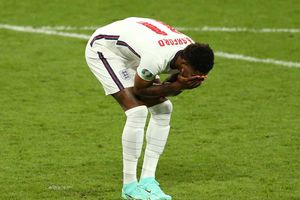 Rashford will still 'put his hand up for penalties' despite shoot-out miss, says Solskjaer