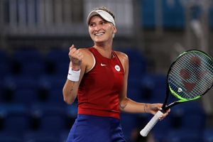 Tokyo 2020: Marketa Vondrousova shocks Elina Svitolina, sets up final with Belinda Bencic