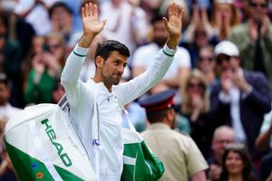 Wimbledon 2021: Djokovic eases into 10th semi-final, beats unseeded Marton Fucsovics in straight sets